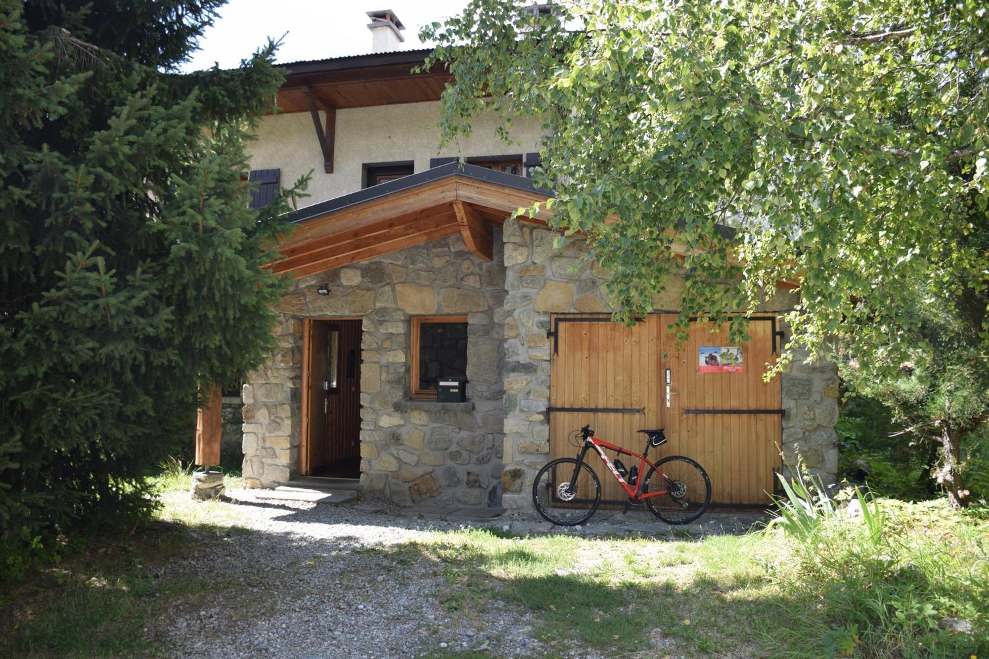 Chalé L Olan 15p Emplacement Exceptionnel Grand Terrain *